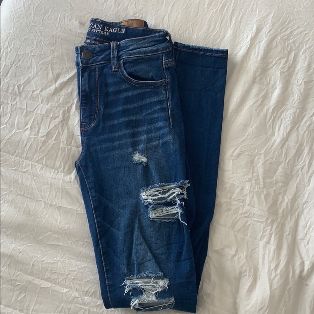 COPY - American Eagle Ripped Jeans